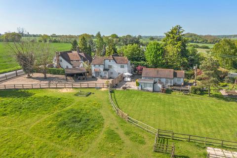 4 bedroom detached house for sale, Stonehill Road, Chelmsford CM1