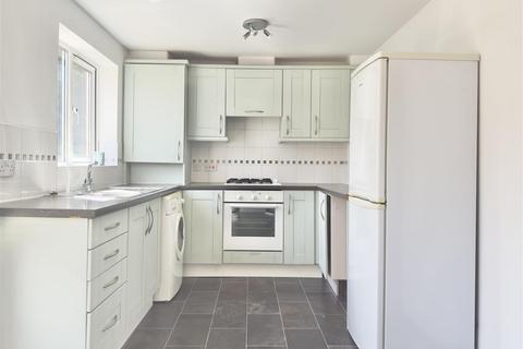 7 Foxen Croft, Lundwood, Barnsley, S71 5JE