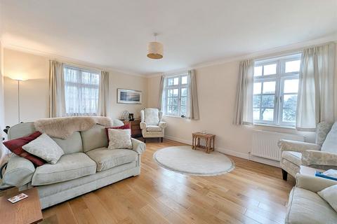 undefined, Buckingham Close, Ryde, PO33 2DW