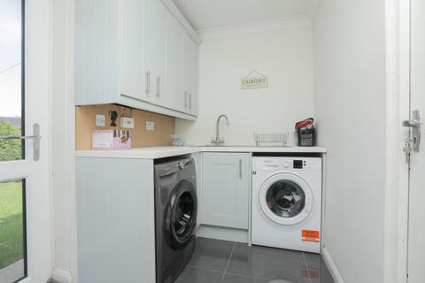 5 bedroom detached house for sale, Kingsgate Avenue, Broadstairs, Kent, CT10
