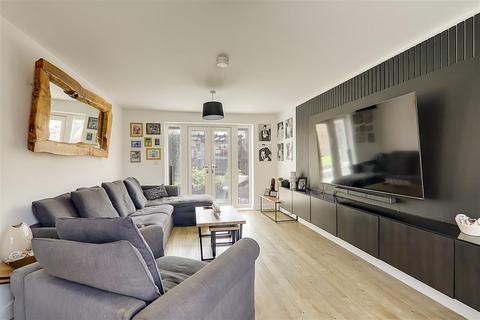 4 bedroom detached house for sale, Dianthus Grove, Worthing BN13