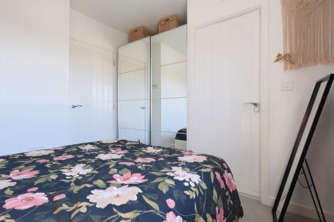95 Centenary Way, Witney, OX29 7AZ