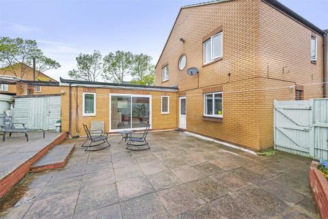 3 bedroom detached house for sale, Verdon Drive, Milton Keynes MK15