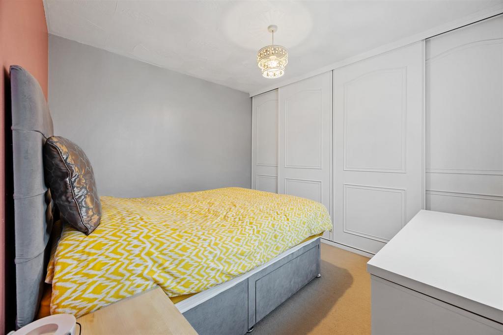 22 Verdon Dr Web23.jpg
