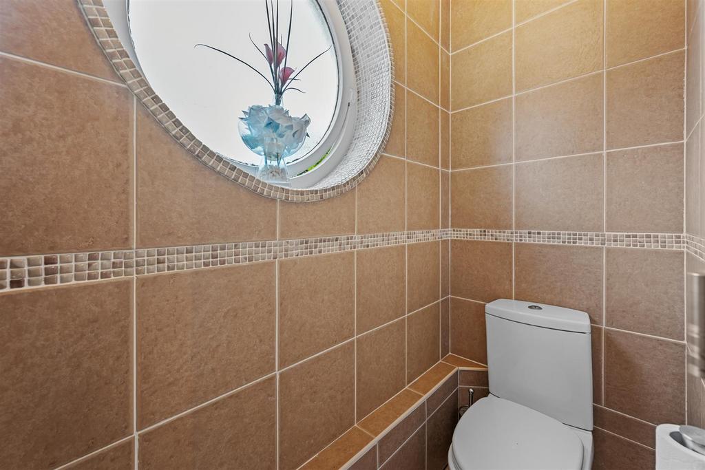 22 Verdon Dr Web26.jpg