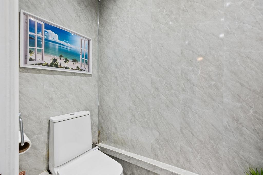 22 Verdon Dr Web19.jpg