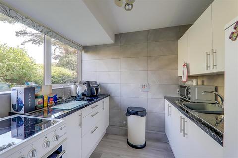 2 bedroom retirement property for sale, Rogate Road, Worthing, BN11