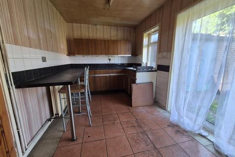 3 bedroom end of terrace house for sale, Valentine Close, Hull, HU4 7DN