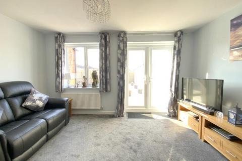 13 Allotment Way, Grimsby, DN31 2FJ