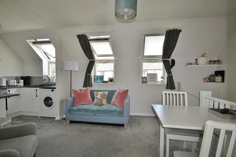 14 Painswick Close, Witney, OX28 5FX