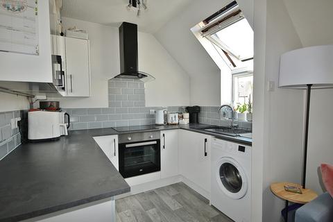 14 Painswick Close, Witney, OX28 5FX