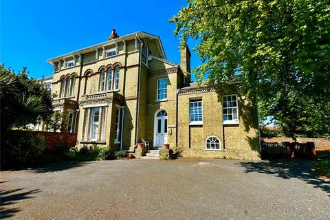1 bedroom apartment for sale, Highfield, Lymington, SO41
