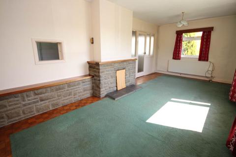 4 bedroom detached bungalow for sale, Laurel Drive, Blackwood NP12
