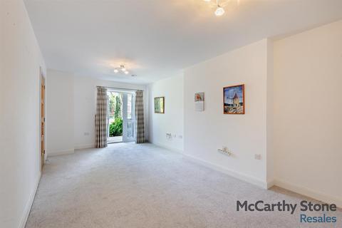 1 bedroom apartment for sale, Freeman House, Keepers Close, Canterbury, CT1 3YG