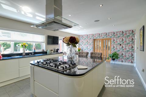 undefined, Wroxham Road, Norwich, Norfolk