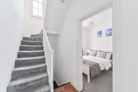 18 Trafalgar Grove, London, SE10 9TB