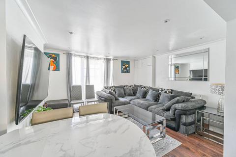Trafalgar Grove, Greenwich, London, SE10