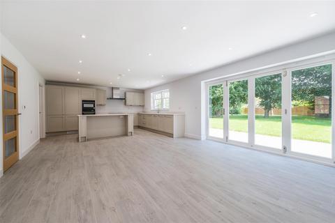undefined, Moors Close, Colchester CO7