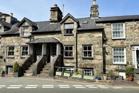 7 Cader Road, Dolgellau, LL40 1RH