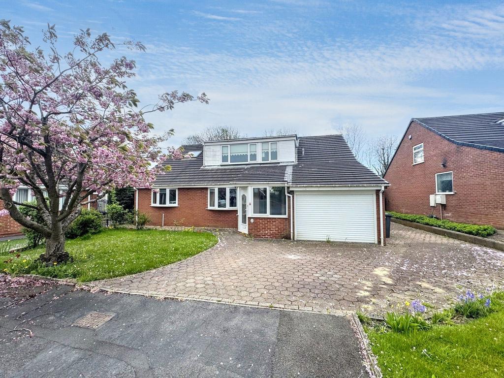 Lea Rigg, West Rainton, Houghton Le... 3 bed detached bungalow - £350,000