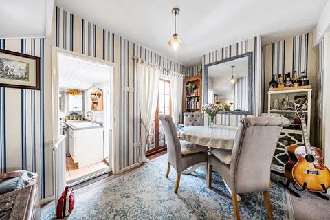 2 bedroom terraced house for sale, West Street, Colchester, Essex