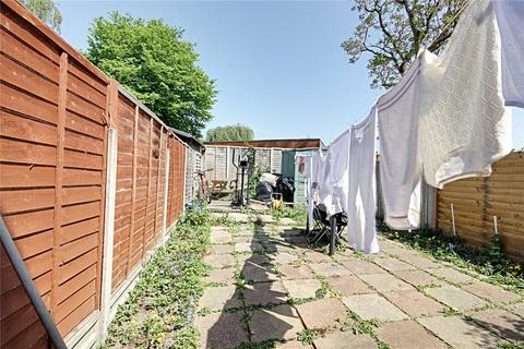 1 bedroom maisonette for sale, Sketty Road, Enfield, EN1