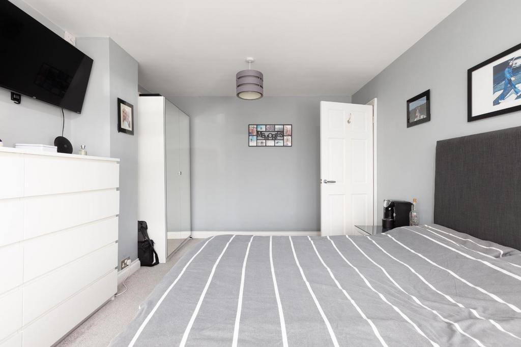 11 Crowther Park-22.jpg