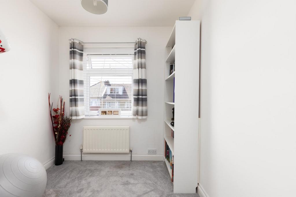 11 Crowther Park-18.jpg