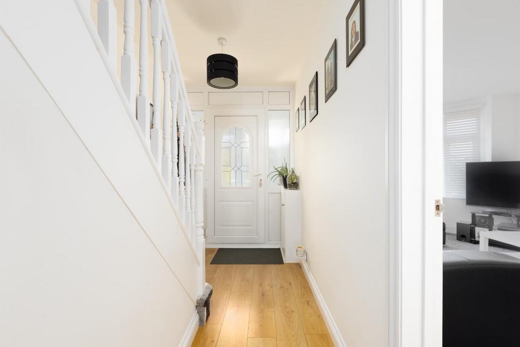 11 Crowther Park-2.jpg