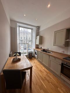 4 bedroom flat to rent, Lothian Road, Edinburgh, EH3