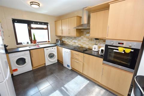 19 Kidd Place, London, SE7 8HG