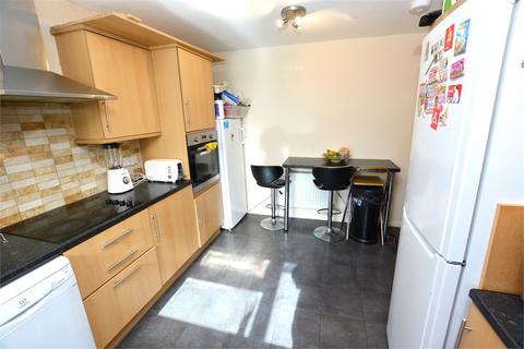 19 Kidd Place, London, SE7 8HG