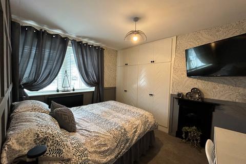 3 bedroom terraced house for sale, Reevy Road, Wibsey, Bradford, BD6