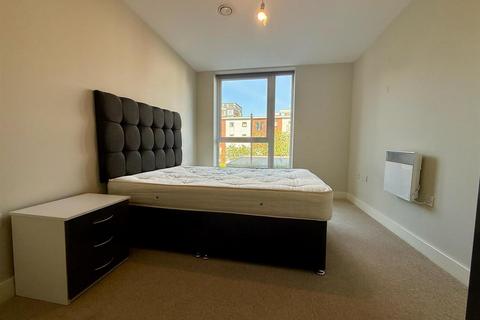 1 bedroom house to rent, Worrall Street, Salford