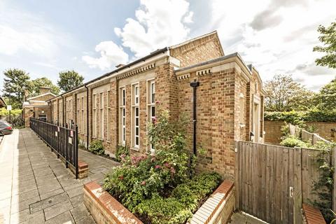 4, Tigar Lodge Marbaix Gardens, Isleworth, TW7 4FE