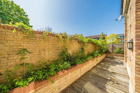 4, Tigar Lodge Marbaix Gardens, Isleworth, TW7 4FE