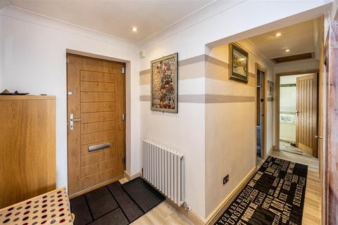 29 Bent Lea, Huddersfield, HD2 1QW