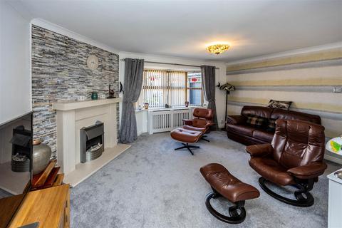 29 Bent Lea, Huddersfield, HD2 1QW