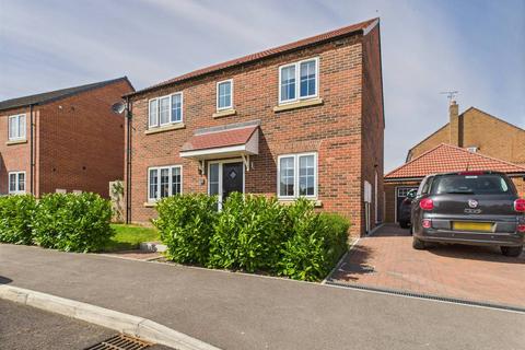 4 bedroom detached house for sale, Geldart Avenue, South Cave, HU15 2YL
