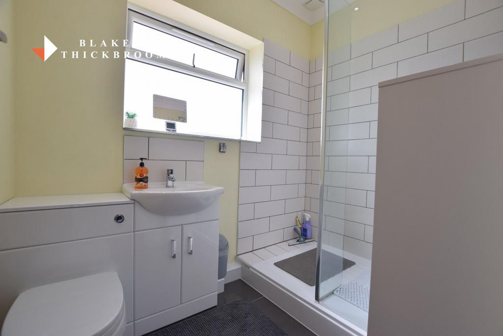 En suite shower room