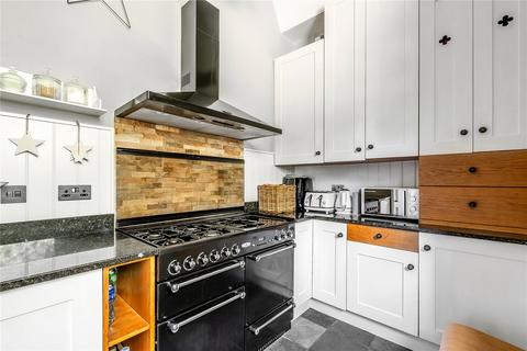 2 bedroom detached house for sale, Reigate Hill, Reigate, Surrey, RH2