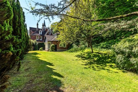 2 bedroom detached house for sale, Reigate Hill, Reigate, Surrey, RH2