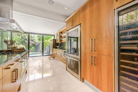 34 Thorney Hedge Road, London, W4 5SD