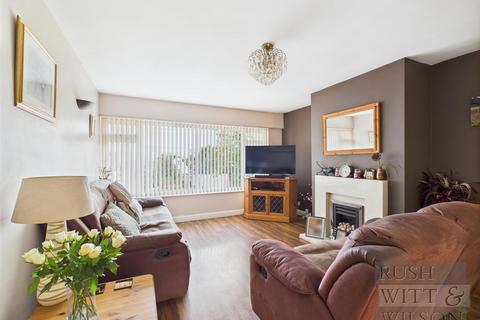 4 bedroom semi-detached house for sale, Beauharrow Road, St. Leonards-On-Sea