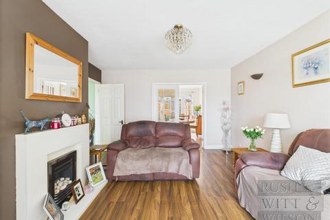 4 bedroom semi-detached house for sale, Beauharrow Road, St. Leonards-On-Sea
