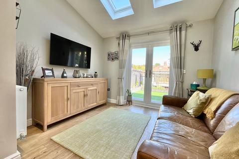 55 Coupe Drive, Stoke-on-trent, ST3 5HR