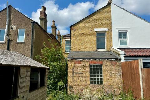3 Harcourt Road, Bexleyheath, DA6 8AQ