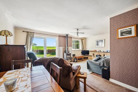 undefined, 2 Church Close, Peak Forest, Buxton