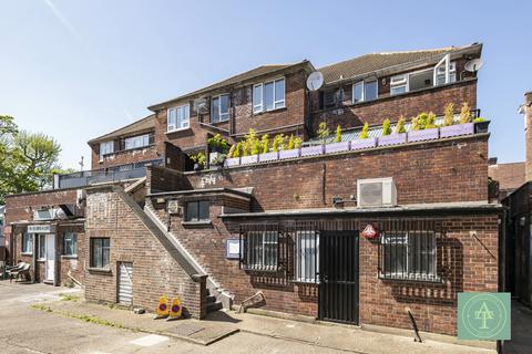 undefined, Ashfield Parade, Southgate, London, N14