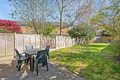 5 bedroom semi-detached house for sale, Westminster Drive, London, N13